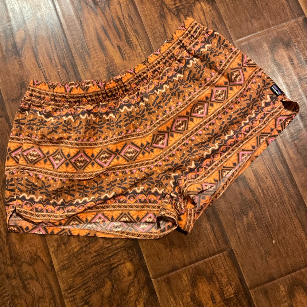 Patagonia Aztec printed shorts - Picture 2 of 4